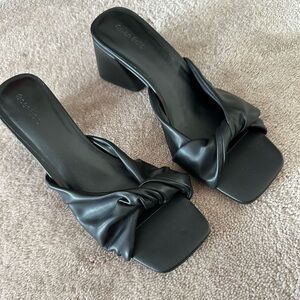 Open Edit black sandals